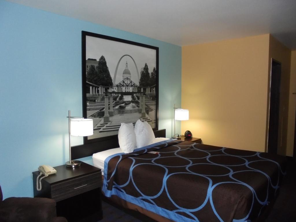 Super 8 by Wyndham Okawville Ruang foto