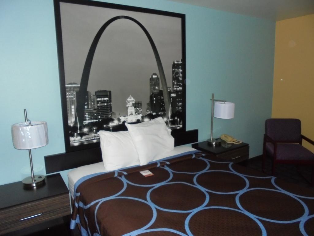 Super 8 by Wyndham Okawville Ruang foto